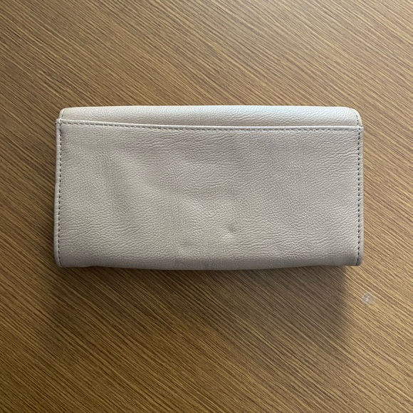 Olivia + Joy wallet - Picture 2 of 6